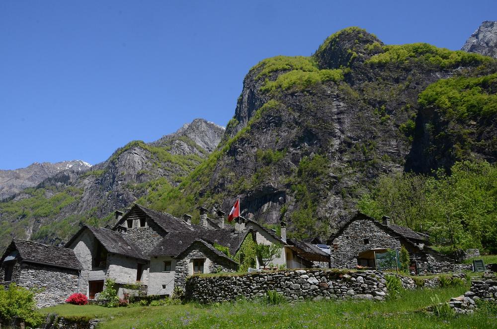 At Roseto in Val Bavona